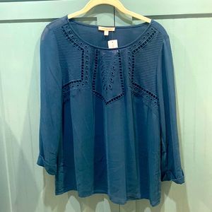Skies are blue Watkins embroidered teal green blouse